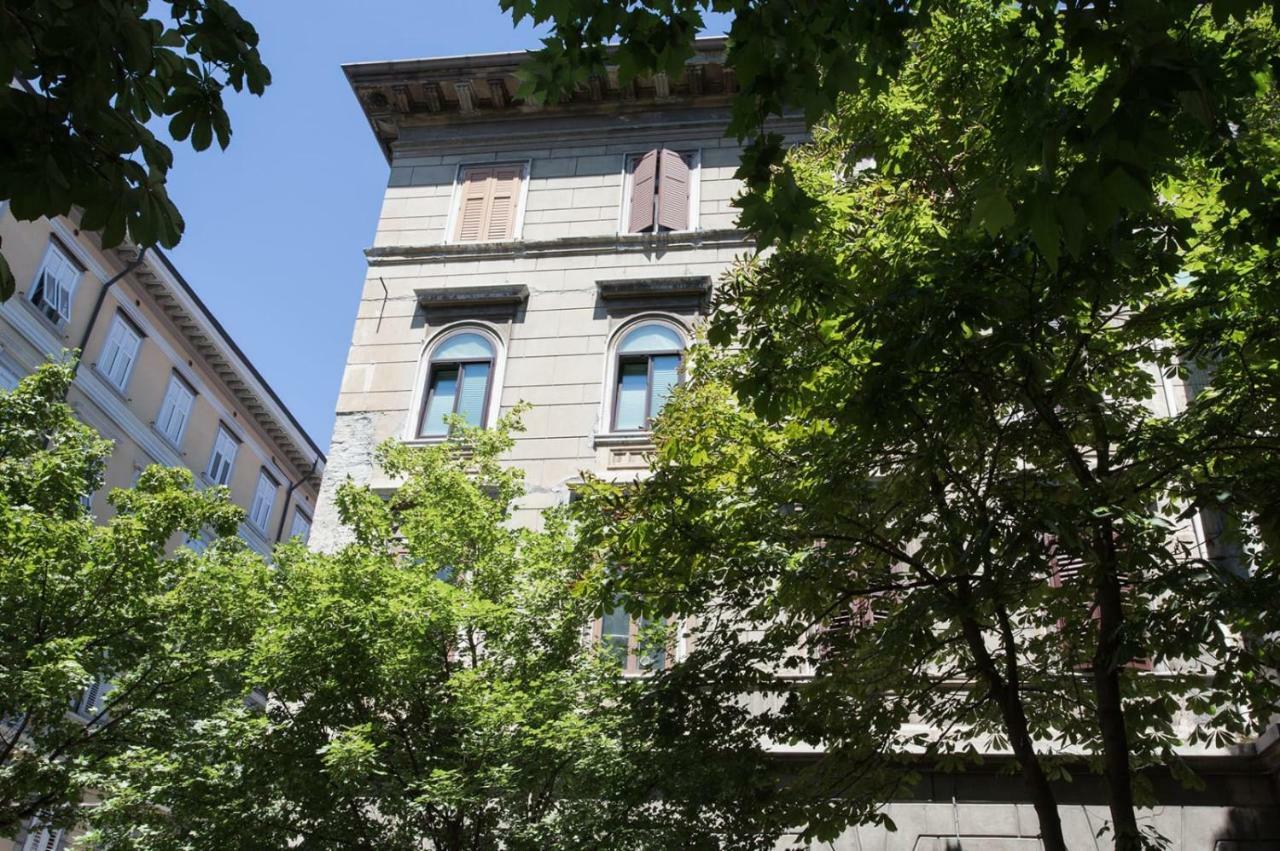 Hotel Centro Citta Teatro Triest Exterior foto